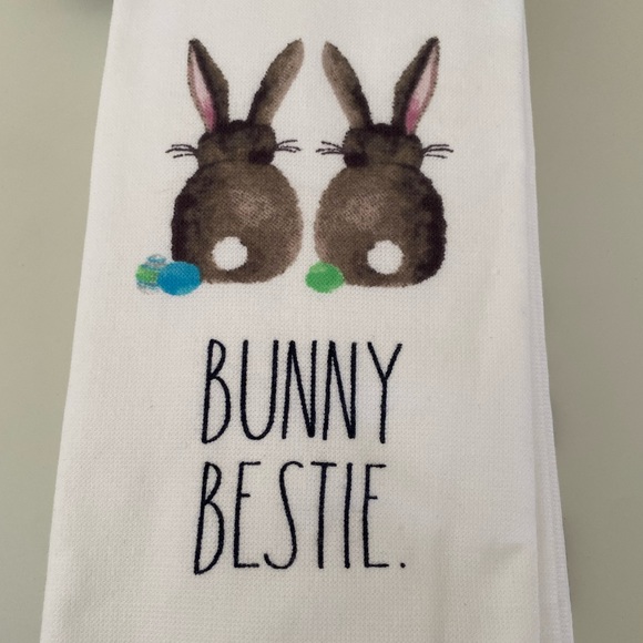 RAE DUNN EASTER BUNNY set of 2 Kitchen Towels - Picture 2 of 3